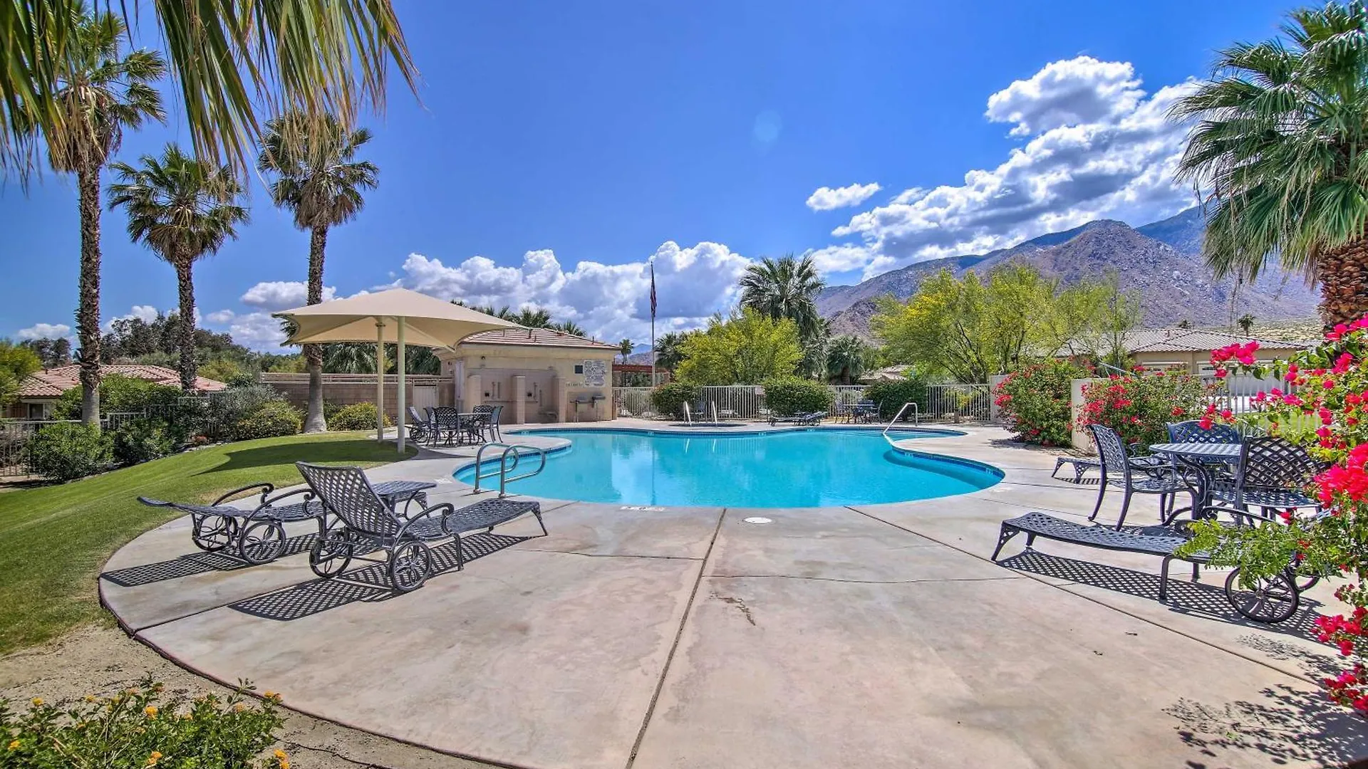 Holiday home Private Pool And Mtn Views Luxe Palm Springs Home!